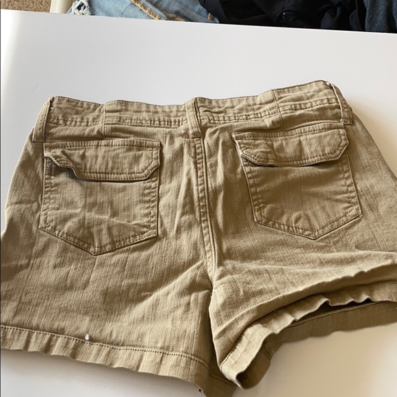 Khaki Shorts - Picture 3 of 3